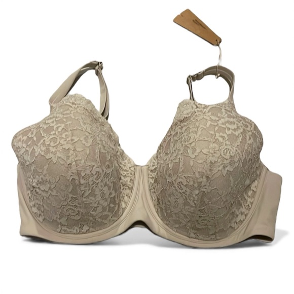 SKIMS Lace Bra in Cream - Picture 2 of 11